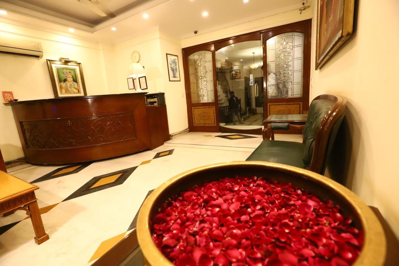 Hotel Ambica Palace Aiims - Couple Friendly Local Id Accepted 3*